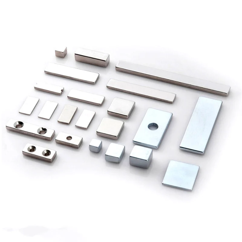 แม่เหล็กมีรูสำหรับสกรู