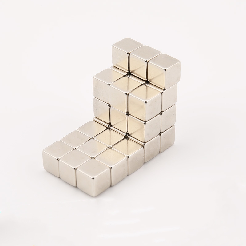 แม่เหล็กแรงมาก